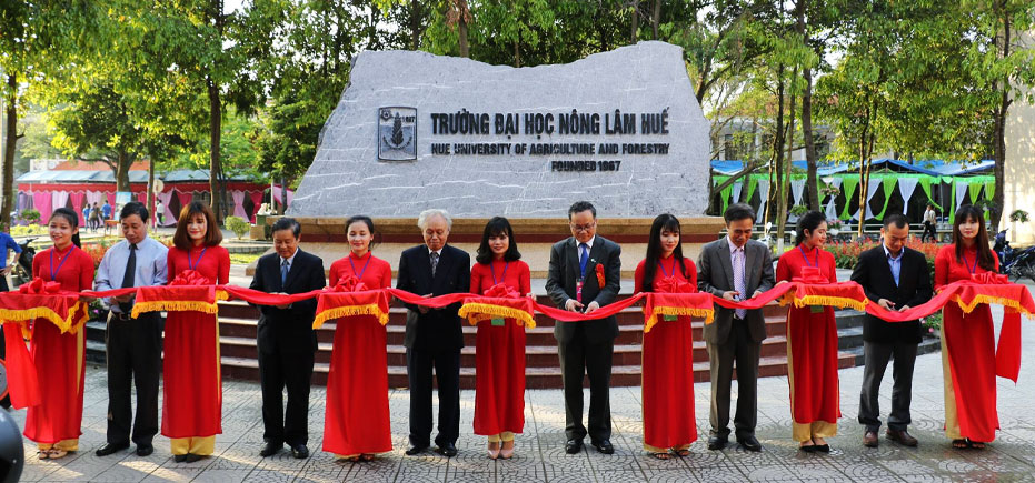 Trường-đại-học-nông-lâm-huế